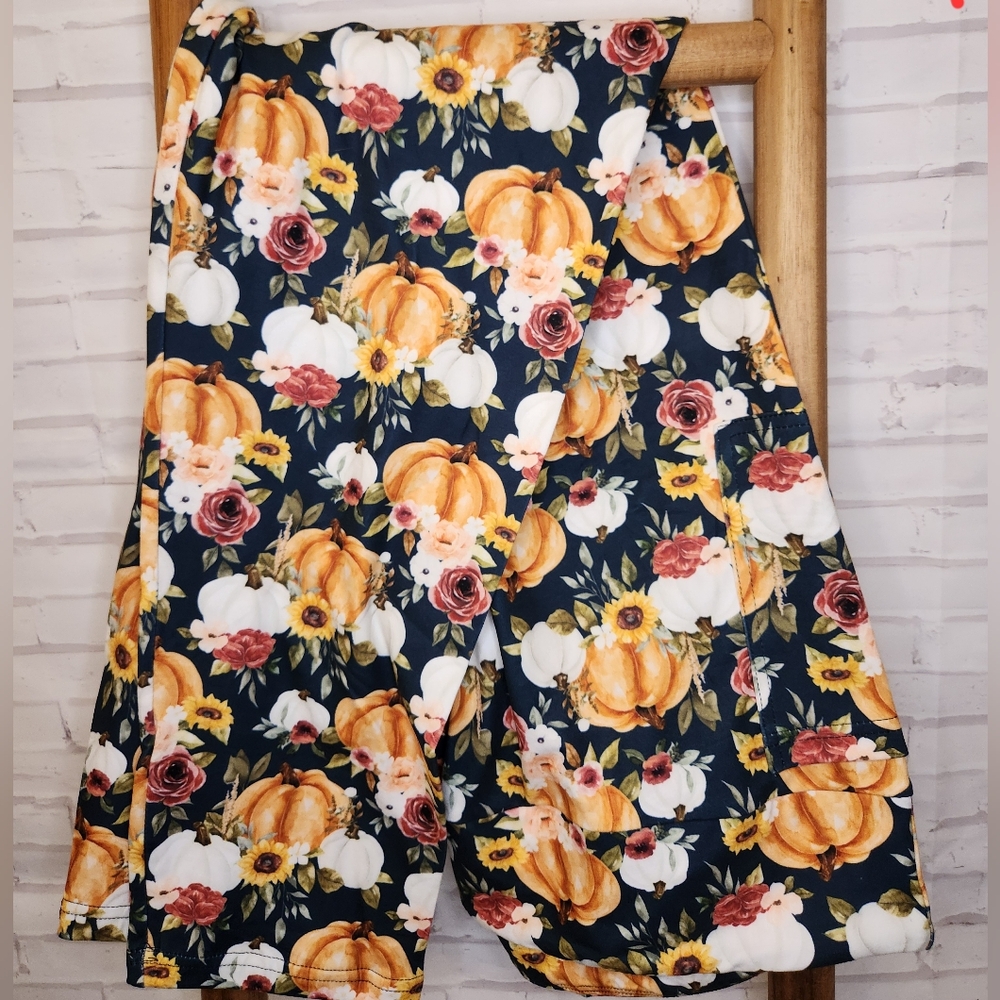 FALL PUMPKINS leggings